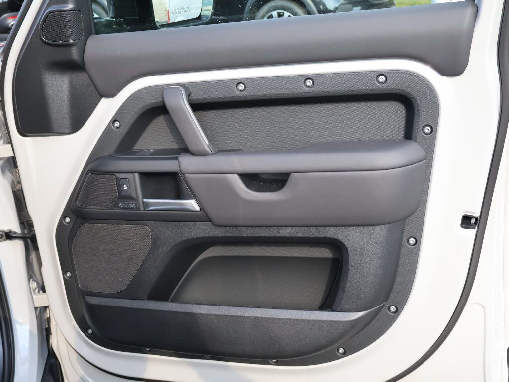 2026 Land Rover Defender 110 X-Dynamic SE San Clemente CA