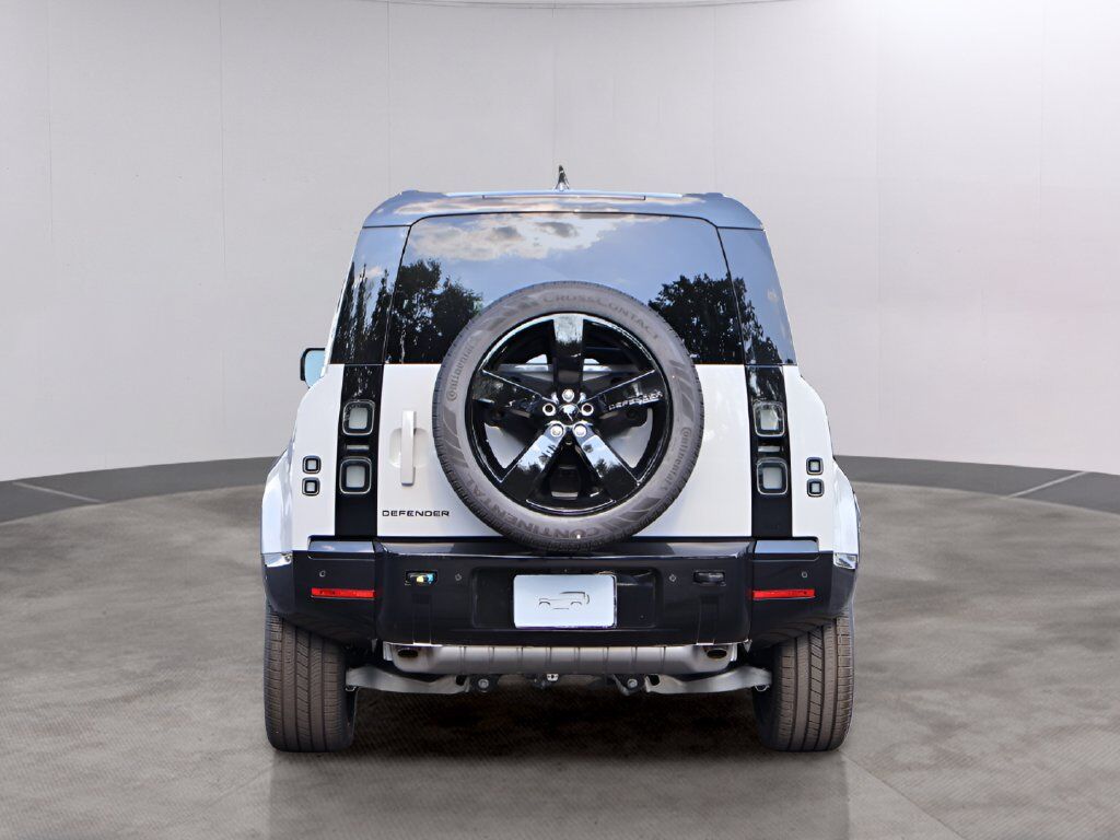 2026 Land Rover Defender 110 X-Dynamic SE San Clemente CA
