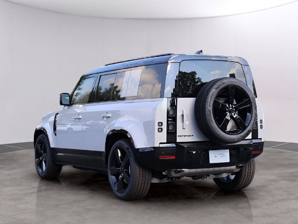 2026 Land Rover Defender 110 X-Dynamic SE San Clemente CA
