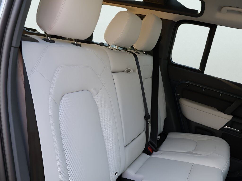 2026 Land Rover Defender 110 X-Dynamic SE San Clemente CA