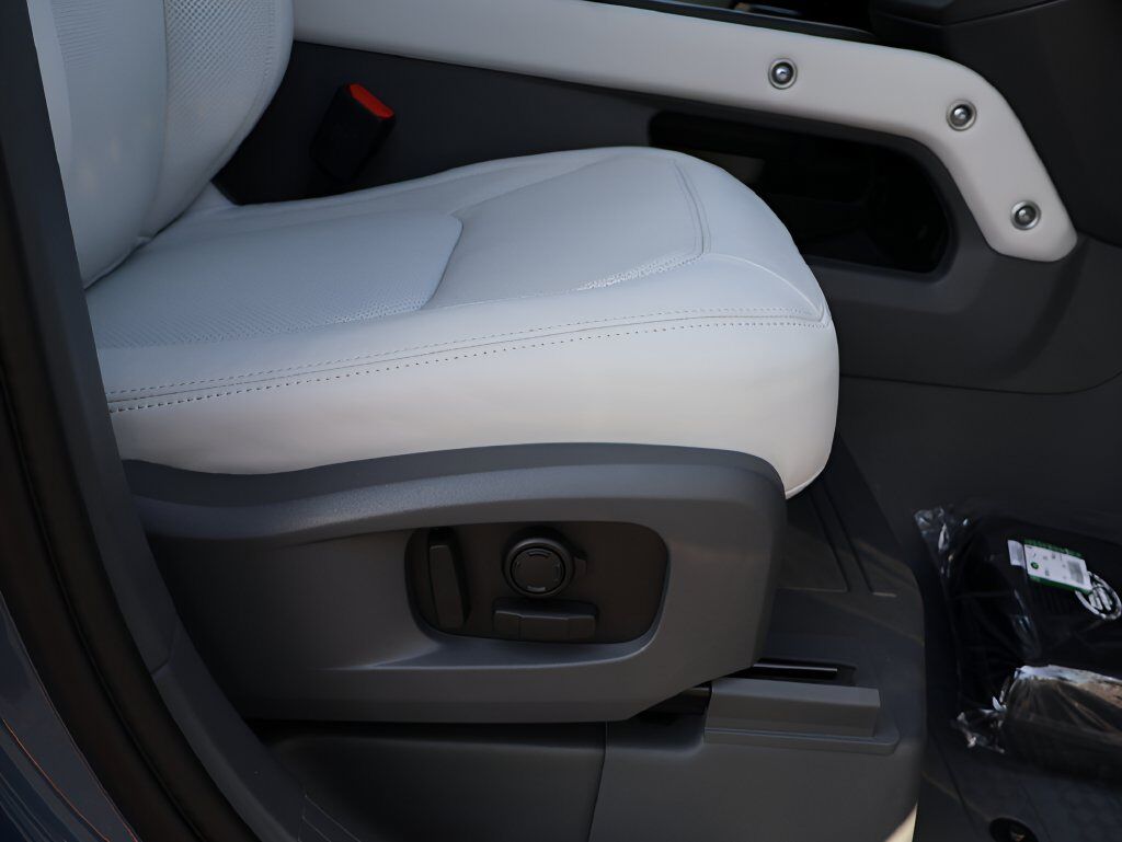 2026 Land Rover Defender 110 X-Dynamic SE San Clemente CA