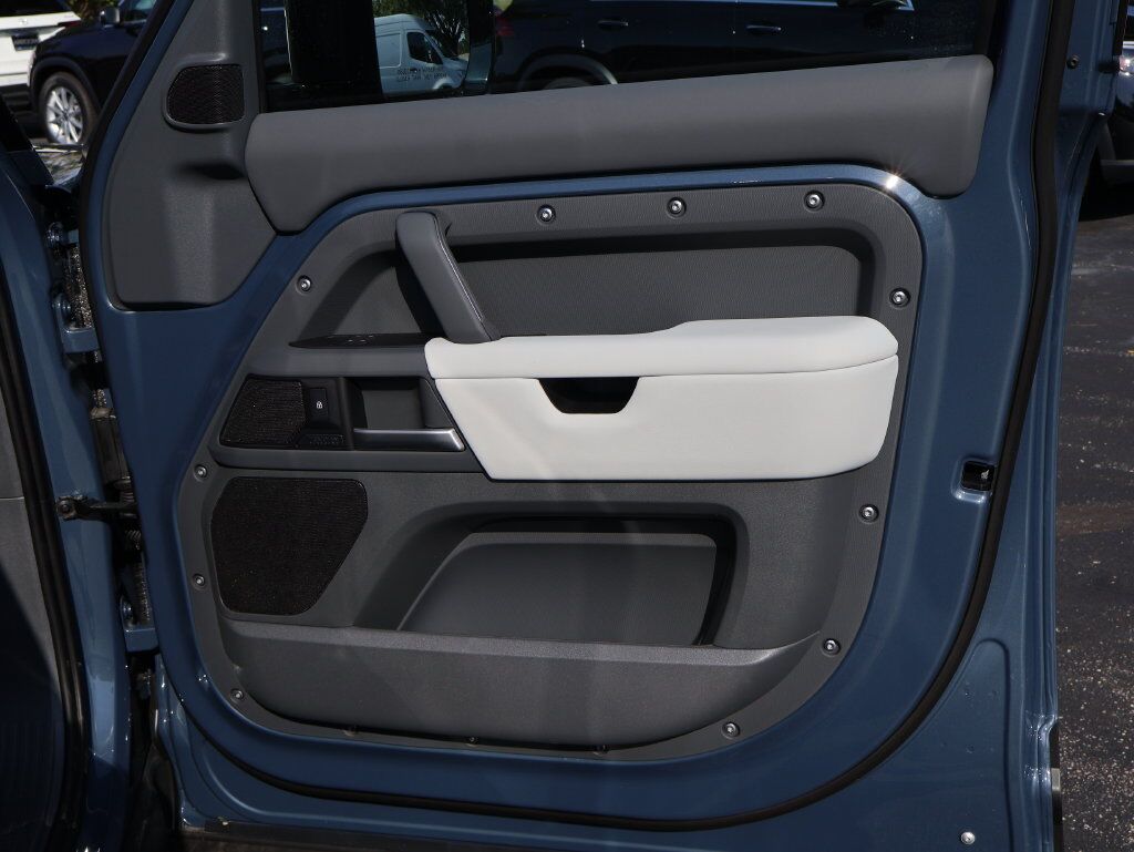 2026 Land Rover Defender 110 X-Dynamic SE San Clemente CA