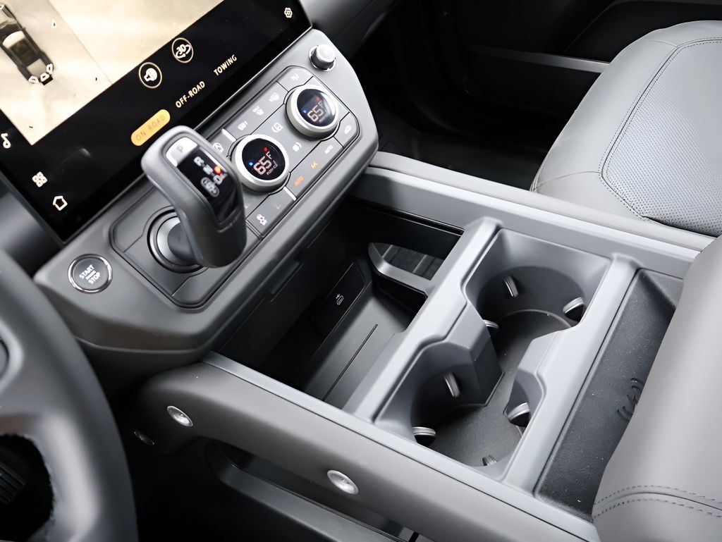 2026 Land Rover Defender 110 X-Dynamic SE San Clemente CA
