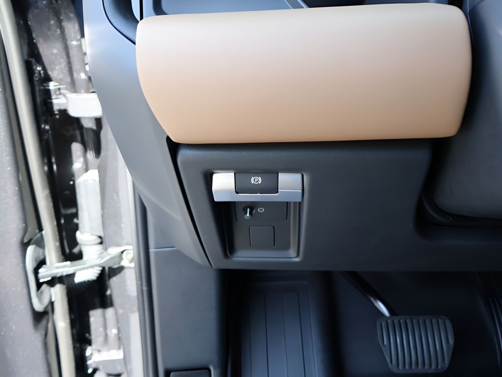 2026 Land Rover Defender 110 X-Dynamic SE San Clemente CA