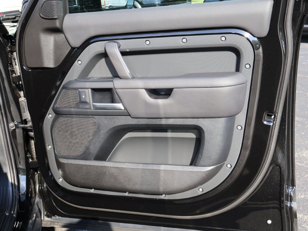 2026 Land Rover Defender 110 X-Dynamic SE San Clemente CA