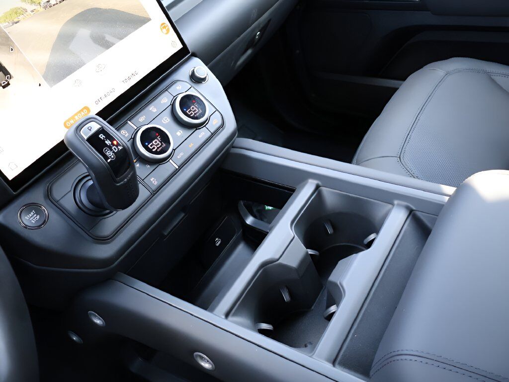 2026 Land Rover Defender 110 X-Dynamic SE San Clemente CA