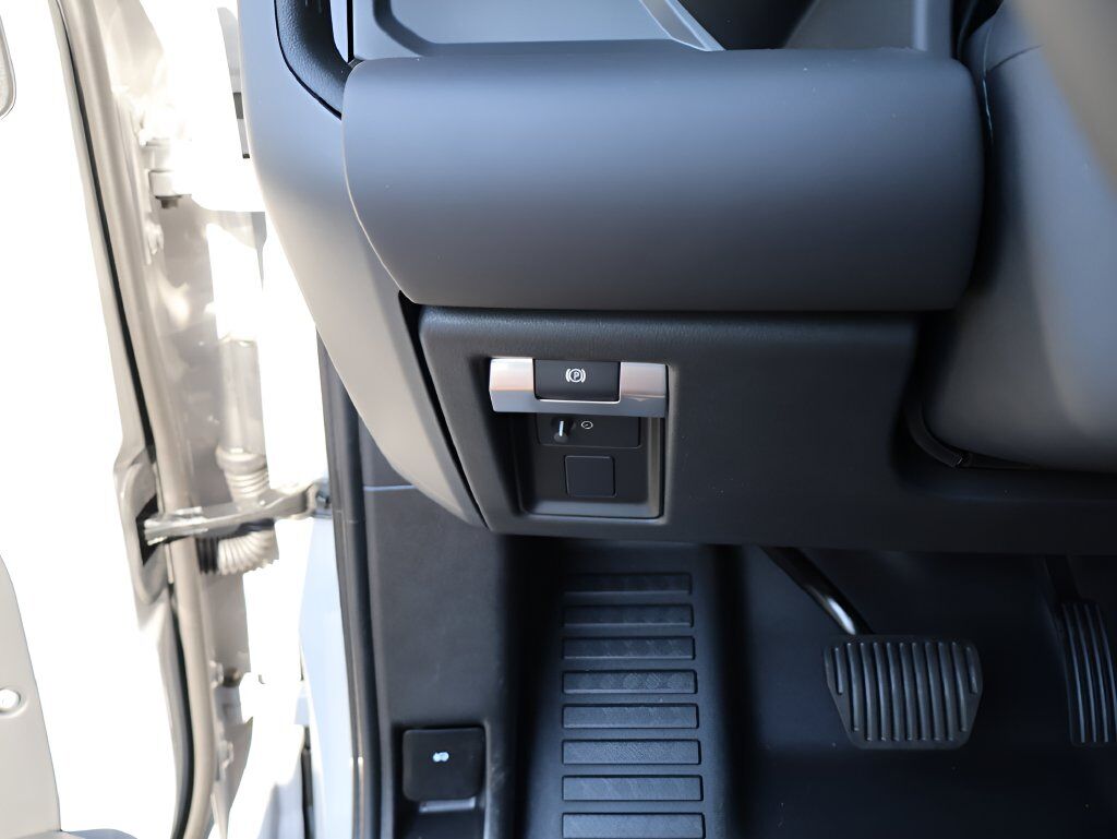 2026 Land Rover Defender 110 X-Dynamic SE San Clemente CA