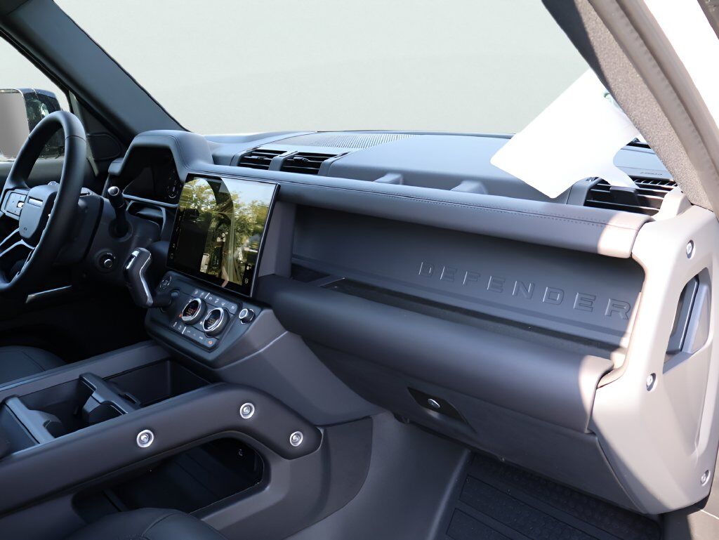 2026 Land Rover Defender 110 X-Dynamic SE San Clemente CA