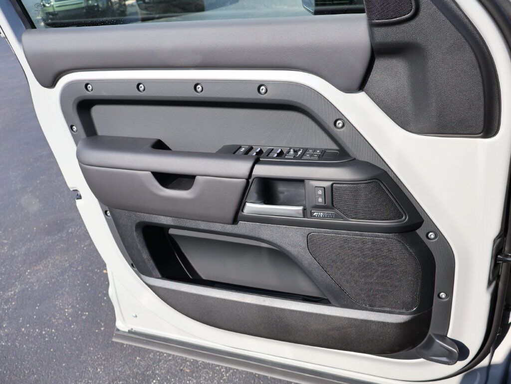 2026 Land Rover Defender 110 X-Dynamic SE San Clemente CA