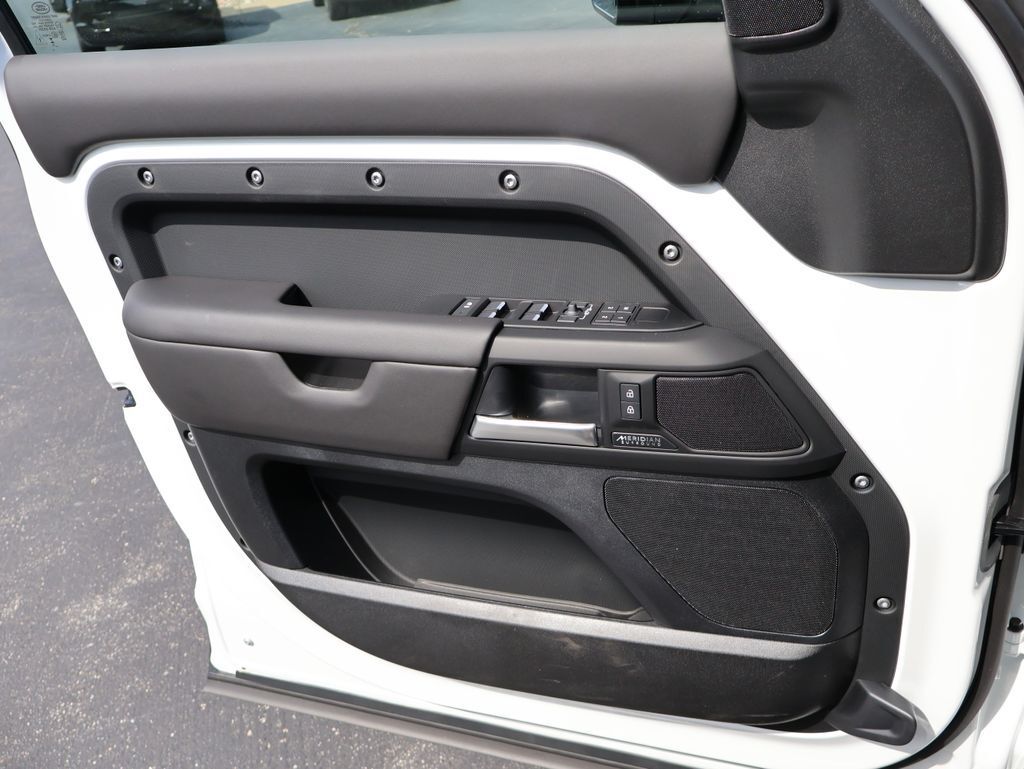 2026 Land Rover Defender 110 X-Dynamic SE San Clemente CA