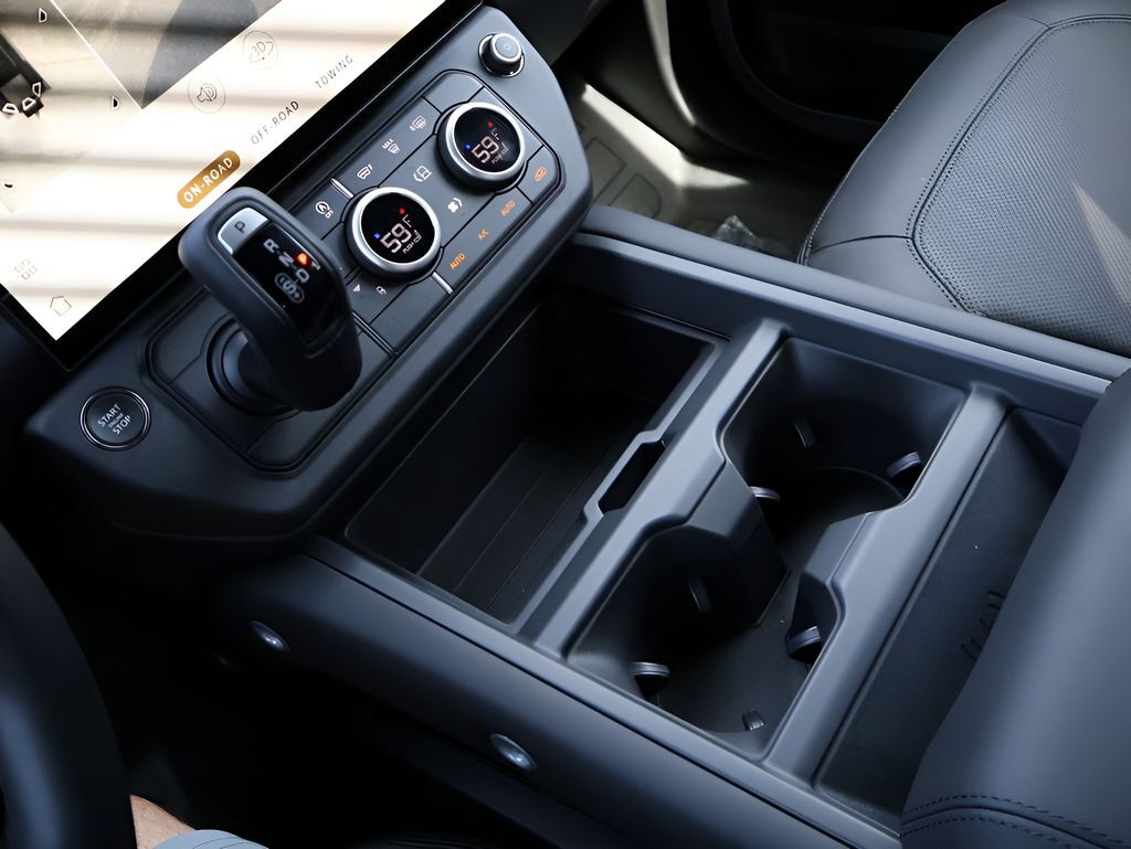 2026 Land Rover Defender 110 X-Dynamic SE San Clemente CA