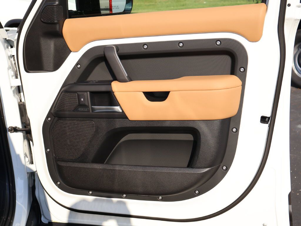 2026 Land Rover Defender 110 X-Dynamic SE San Clemente CA