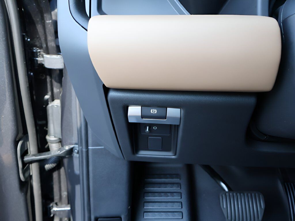 2026 Land Rover Defender 110 X-Dynamic SE San Clemente CA