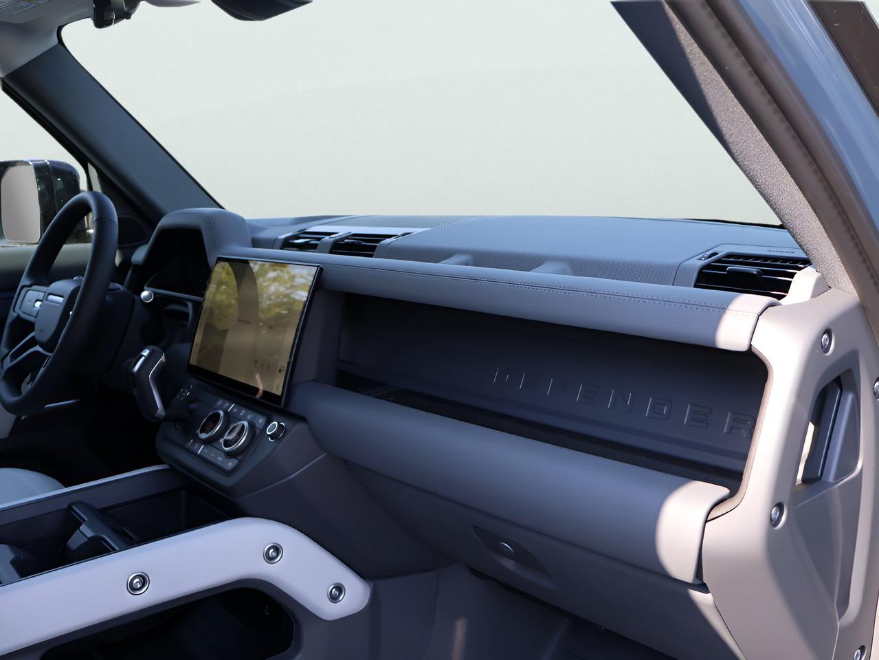 2026 Land Rover Defender 110 X-Dynamic SE San Clemente CA