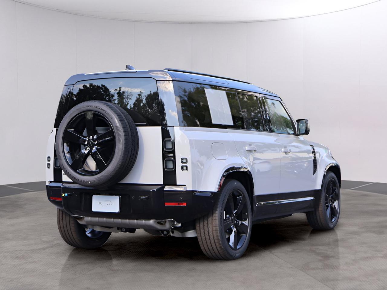 2026 Land Rover Defender 110 X-Dynamic SE San Clemente CA