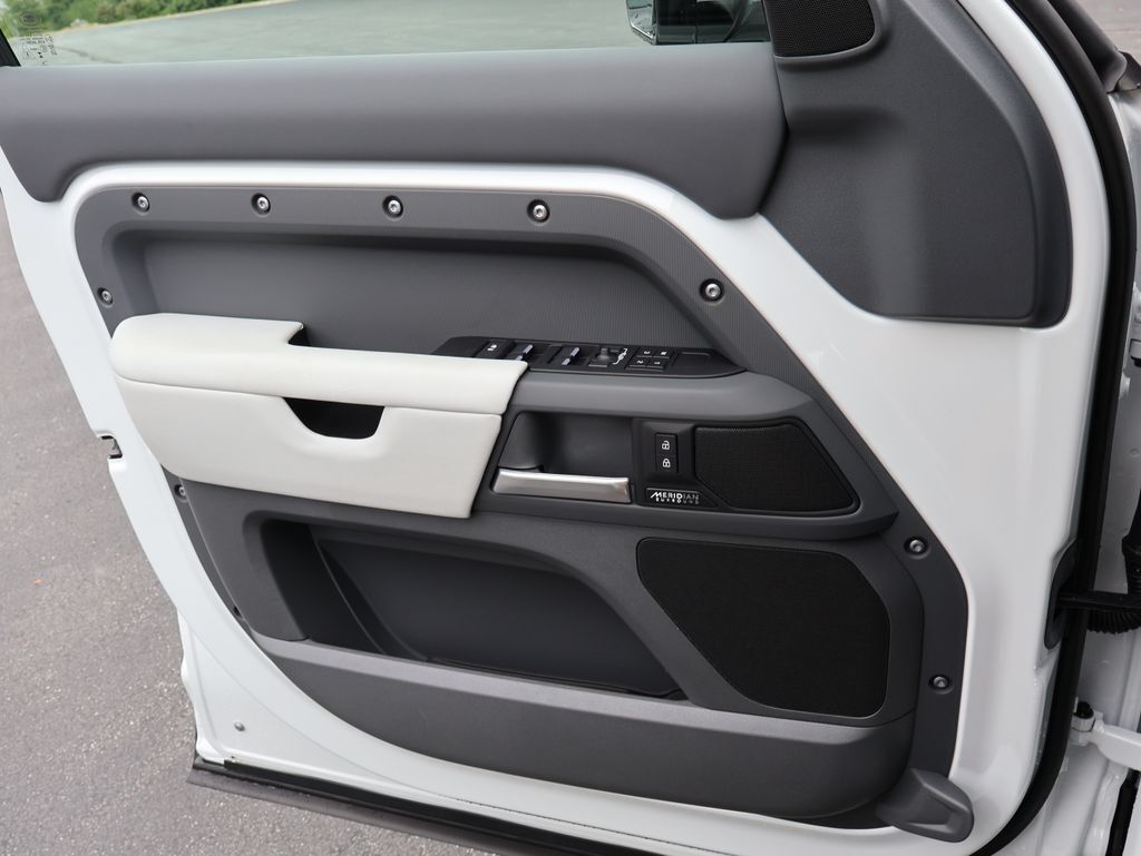 2026 Land Rover Defender 110 X-Dynamic SE San Clemente CA