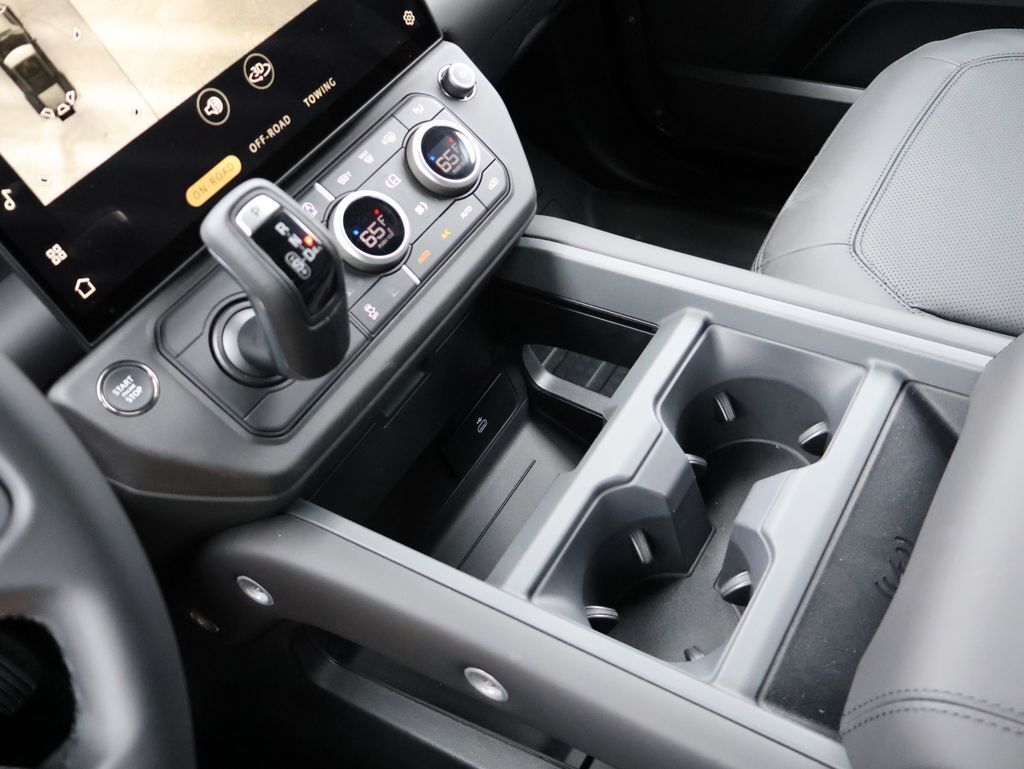 2026 Land Rover Defender 110 X-Dynamic SE San Clemente CA