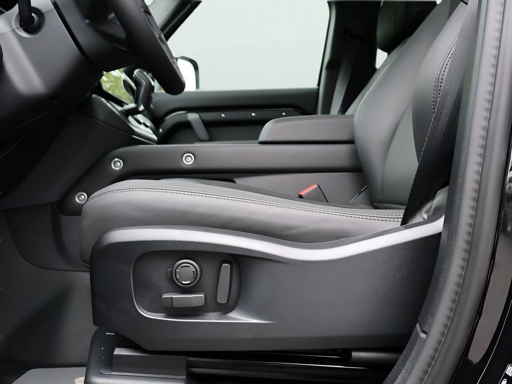 2026 Land Rover Defender 110 X-Dynamic SE San Clemente CA