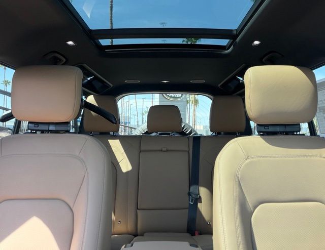 2026 Land Rover Defender 110 X-Dynamic SE Tucson AZ