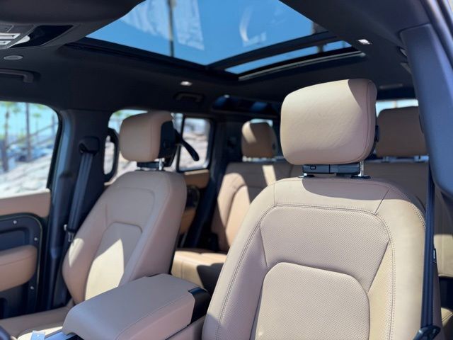 2026 Land Rover Defender 110 X-Dynamic SE Tucson AZ