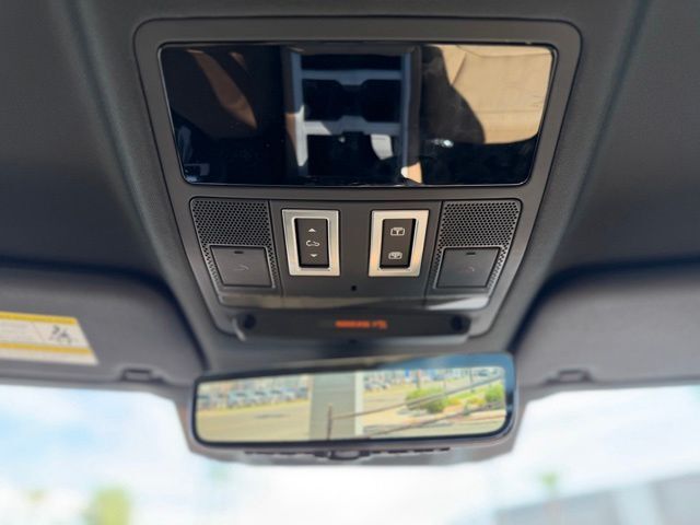 2026 Land Rover Defender 110 X-Dynamic SE Tucson AZ