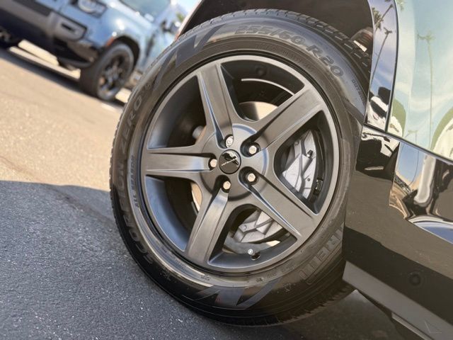 2026 Land Rover Defender 110 X-Dynamic SE Tucson AZ