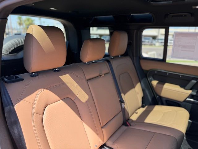 2026 Land Rover Defender 110 X-Dynamic SE Tucson AZ