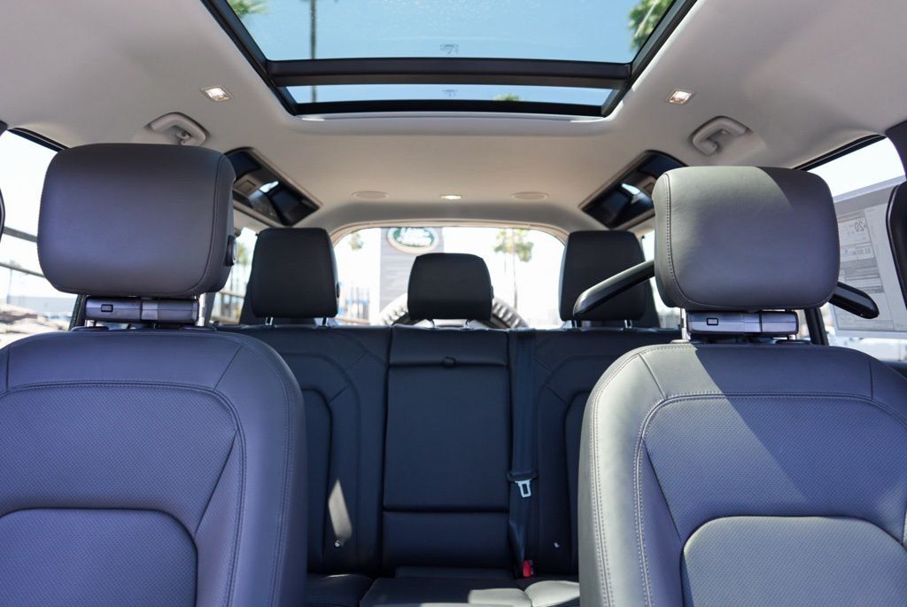 2026 Land Rover Defender 110 X-Dynamic SE Tucson AZ