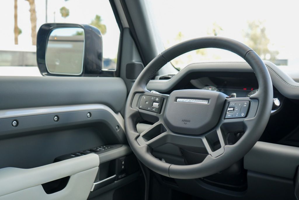 2026 Land Rover Defender 110 X-Dynamic SE Tucson AZ