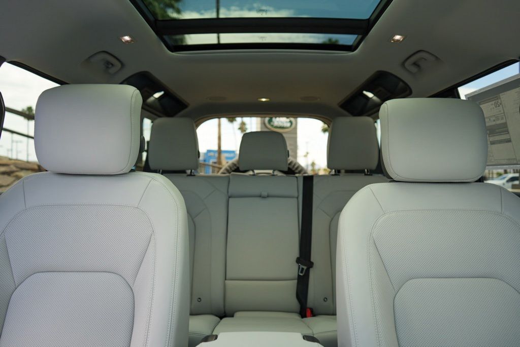2026 Land Rover Defender 110 X-Dynamic SE Tucson AZ