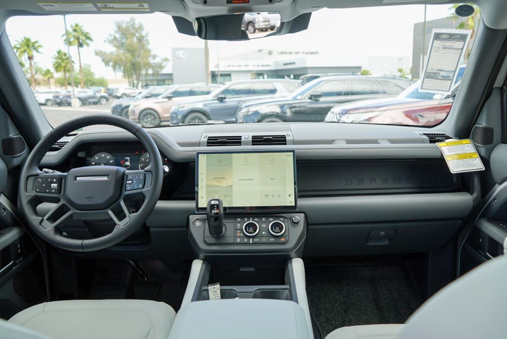 2026 Land Rover Defender 110 X-Dynamic SE Tucson AZ