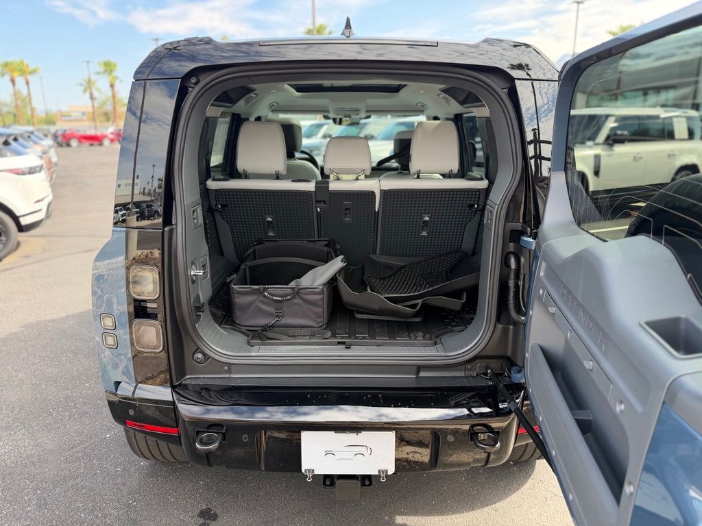 2026 Land Rover Defender 110 X-Dynamic SE Tucson AZ