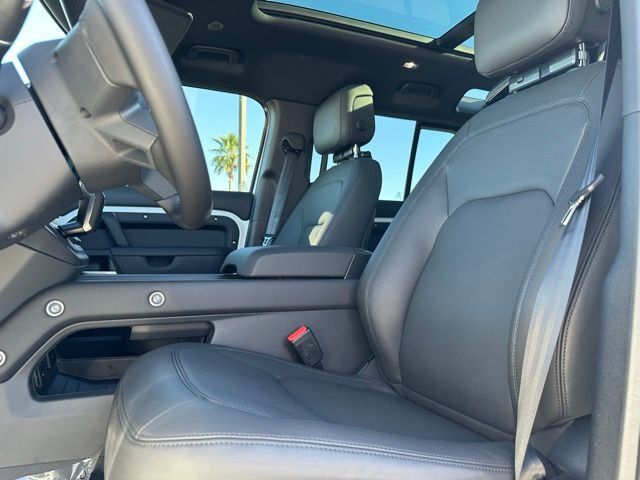 2026 Land Rover Defender 110 X-Dynamic SE Tucson AZ