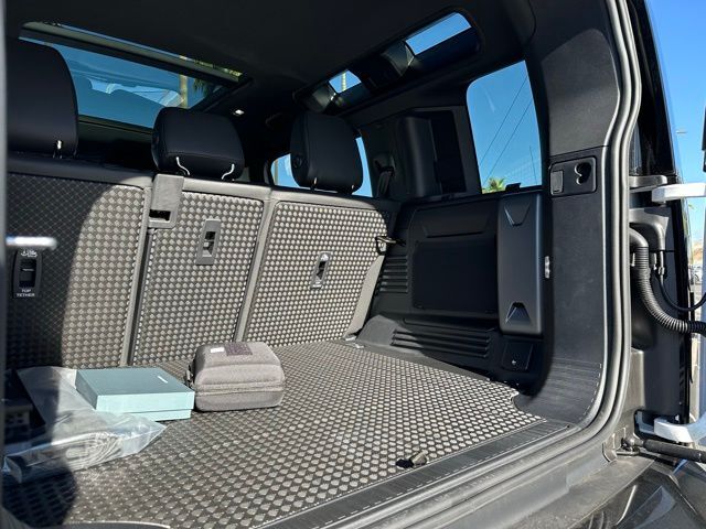 2026 Land Rover Defender 110 X-Dynamic SE Tucson AZ