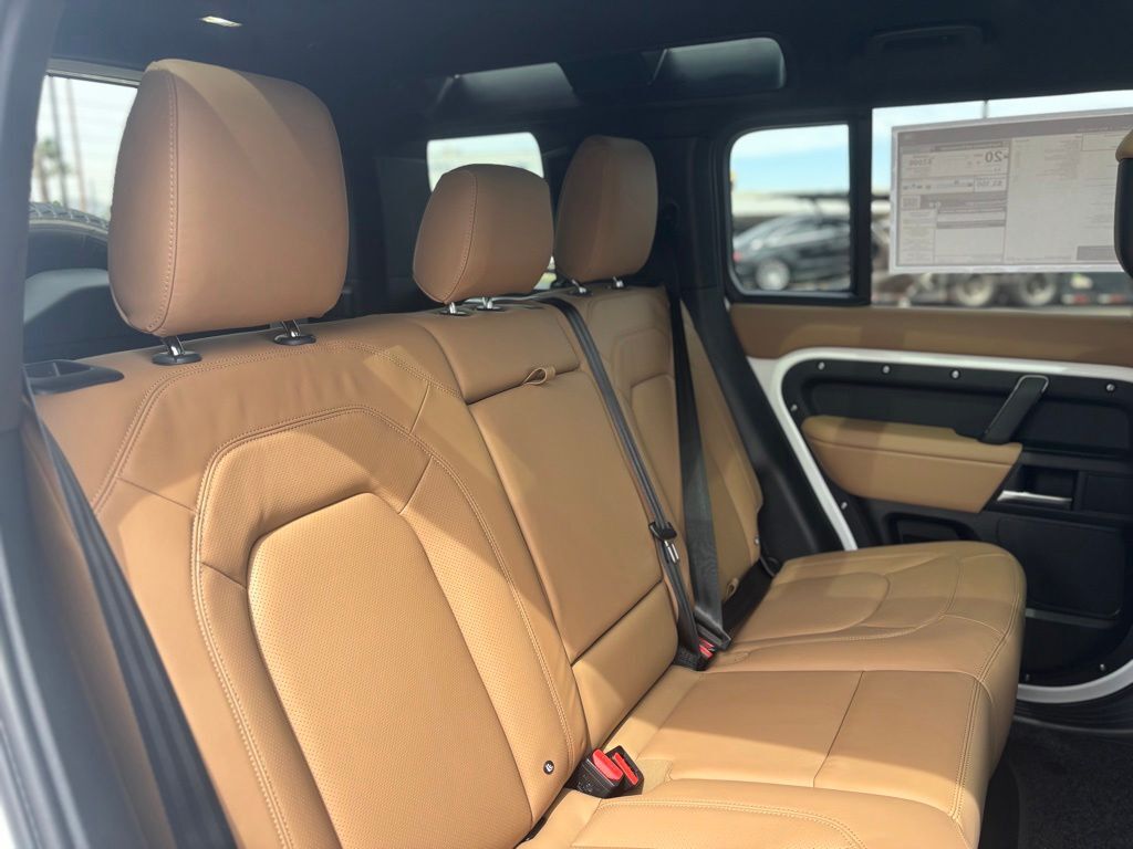 2026 Land Rover Defender 110 X-Dynamic SE Tucson AZ