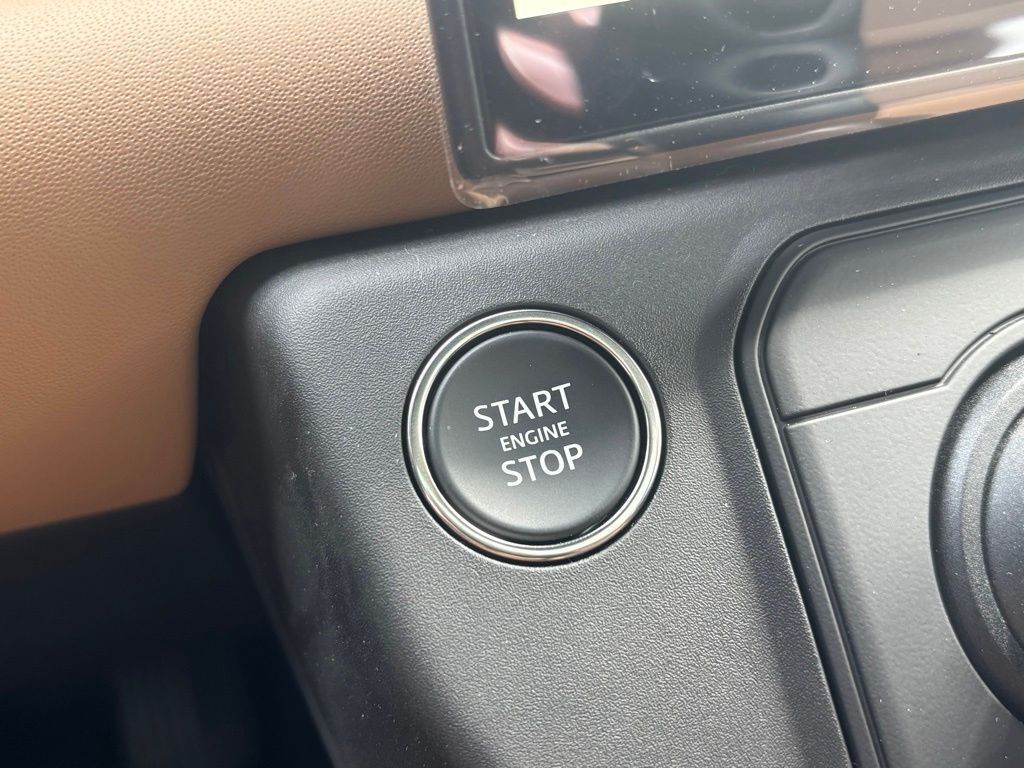 2026 Land Rover Defender 110 X-Dynamic SE Tucson AZ