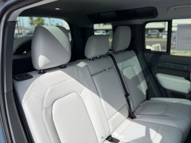 2026 Land Rover Defender 110 X-Dynamic SE Tucson AZ