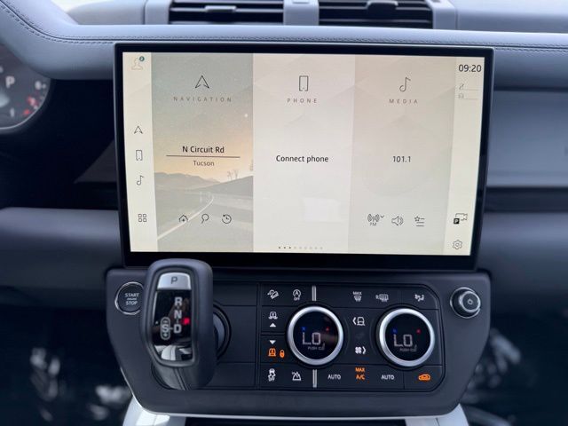 2026 Land Rover Defender 110 X-Dynamic SE Tucson AZ