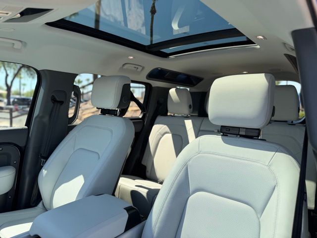 2026 Land Rover Defender 110 X-Dynamic SE Tucson AZ