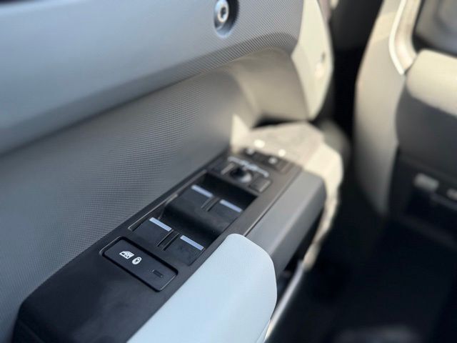 2026 Land Rover Defender 110 X-Dynamic SE Tucson AZ