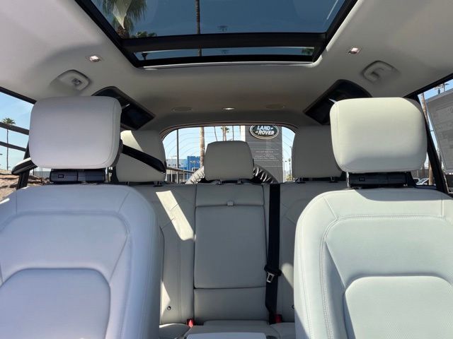 2026 Land Rover Defender 110 X-Dynamic SE Tucson AZ