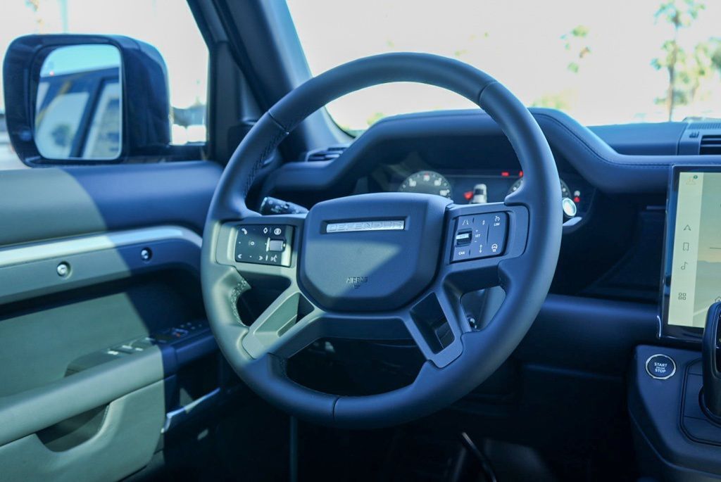2026 Land Rover Defender 110 X-Dynamic SE Tucson AZ