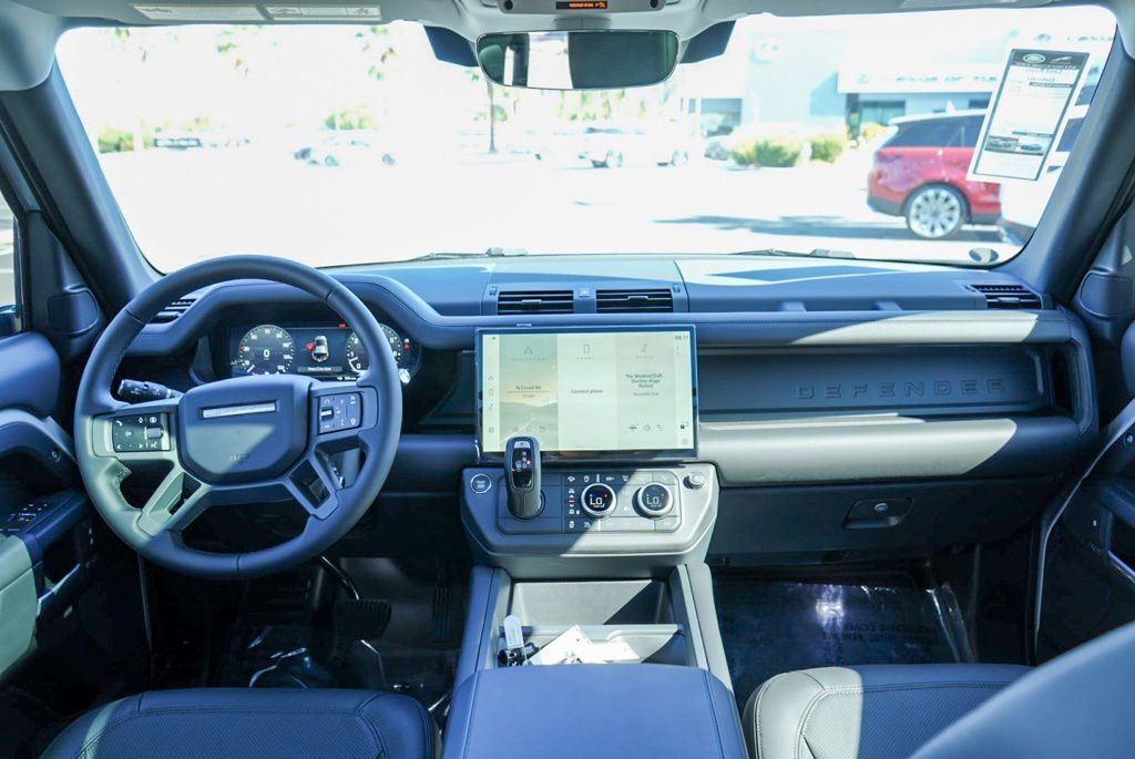 2026 Land Rover Defender 110 X-Dynamic SE Tucson AZ