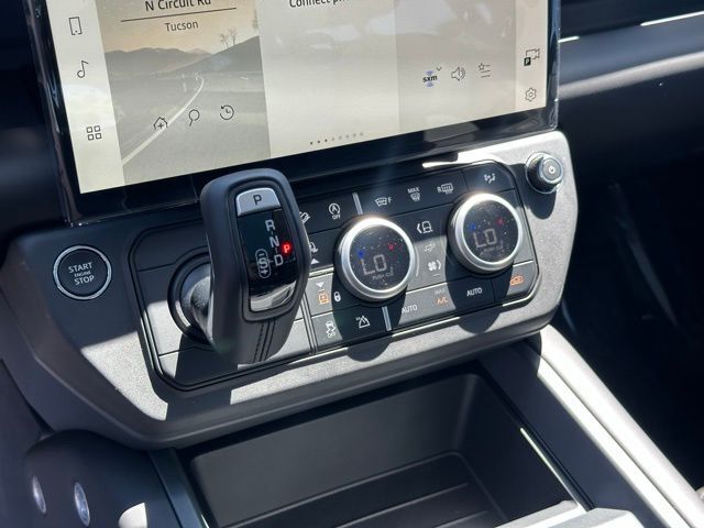 2026 Land Rover Defender 110 X-Dynamic SE Tucson AZ