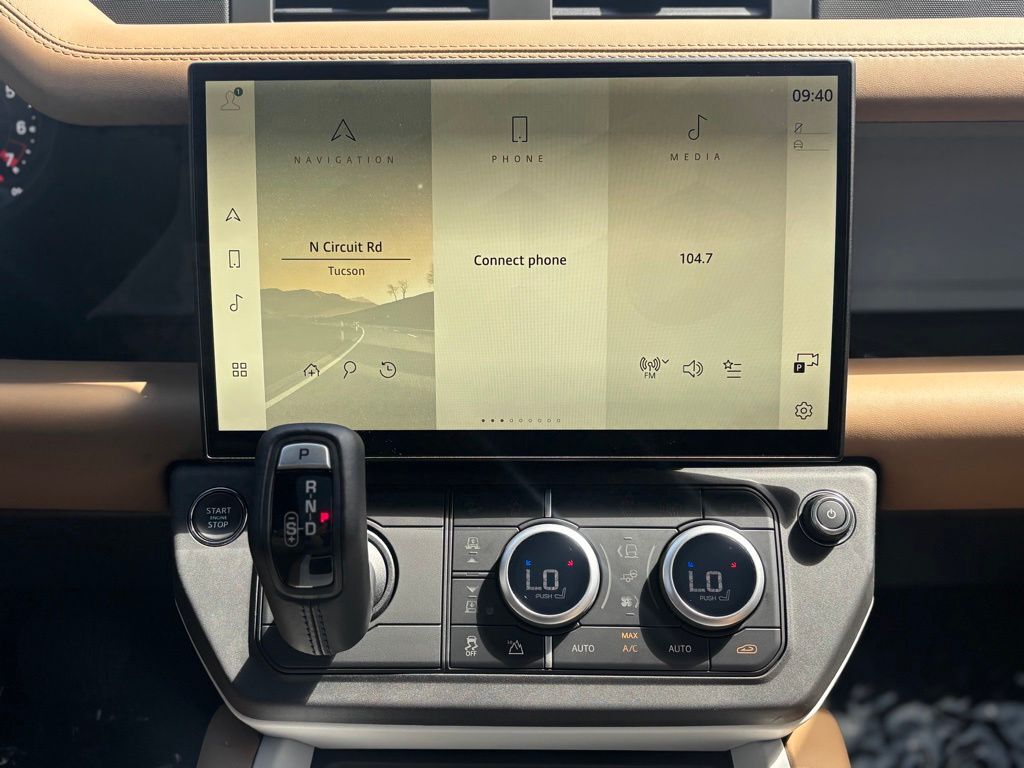 2026 Land Rover Defender 110 X-Dynamic SE Tucson AZ