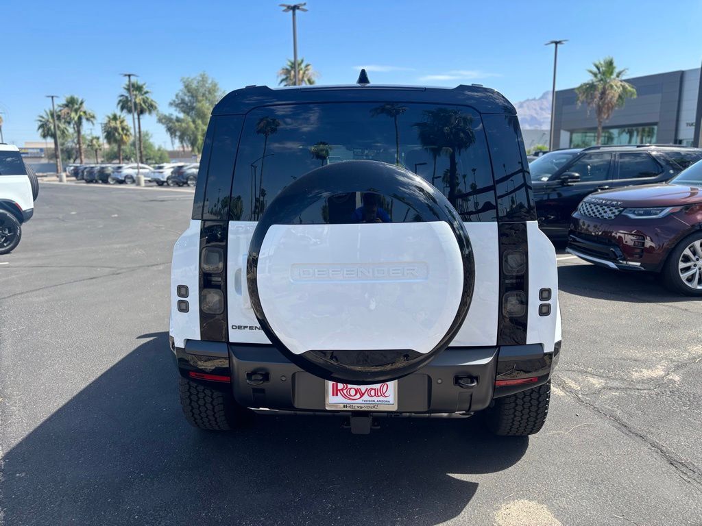 2026 Land Rover Defender 110 X-Dynamic SE Tucson AZ