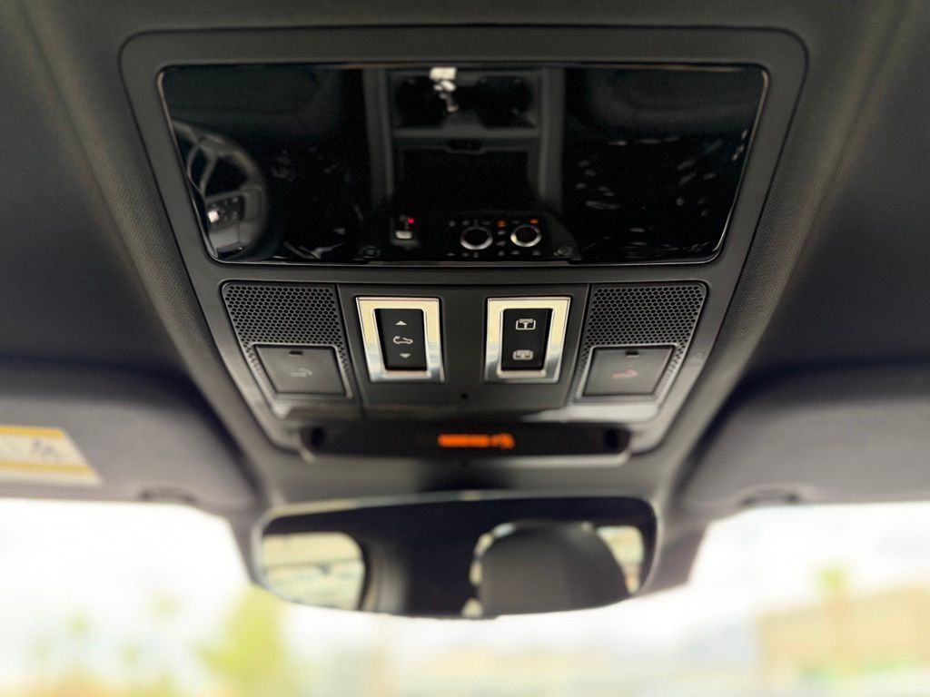 2026 Land Rover Defender 110 X-Dynamic SE Tucson AZ