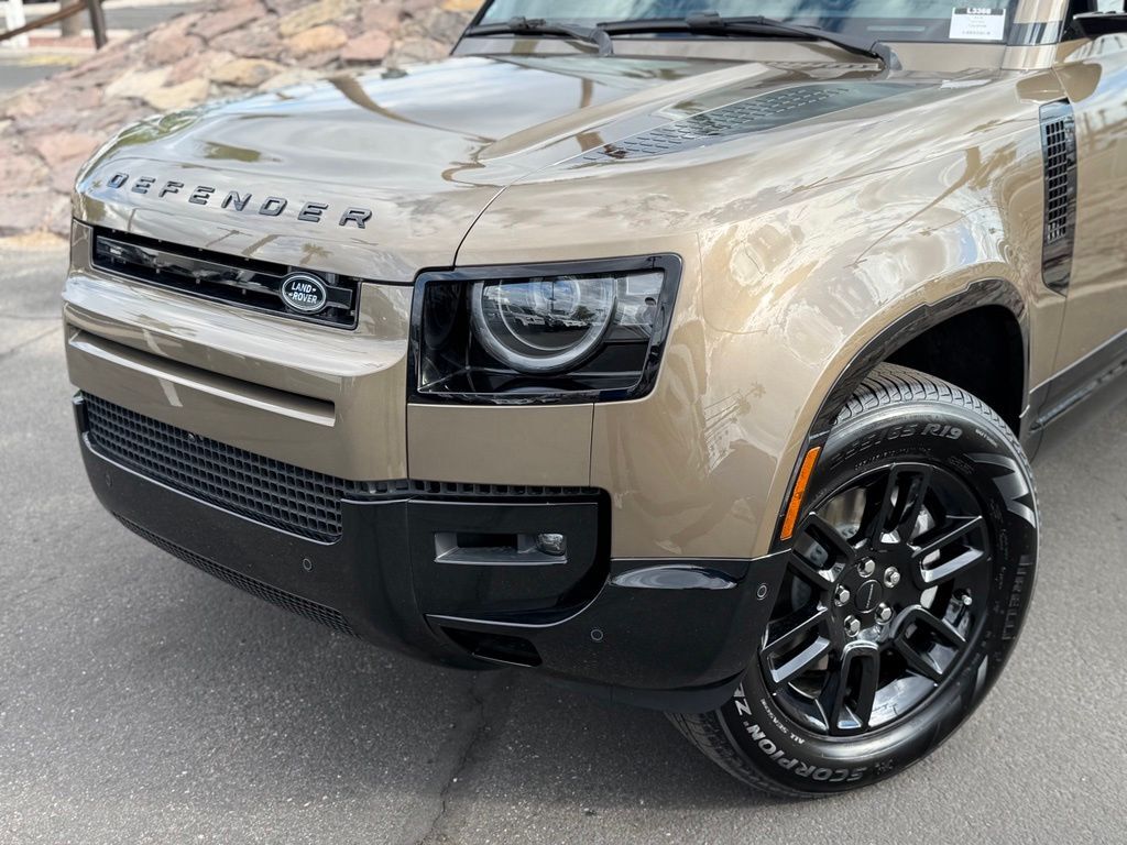 2026 Land Rover Defender 110 X-Dynamic SE Tucson AZ