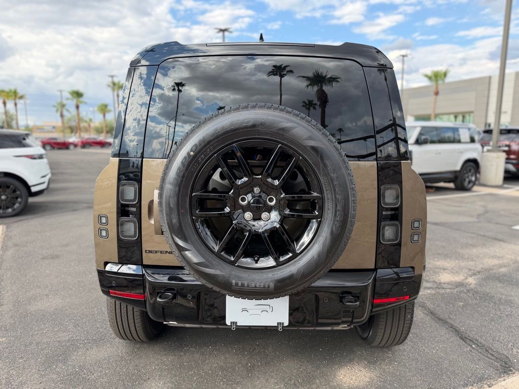 2026 Land Rover Defender 110 X-Dynamic SE Tucson AZ