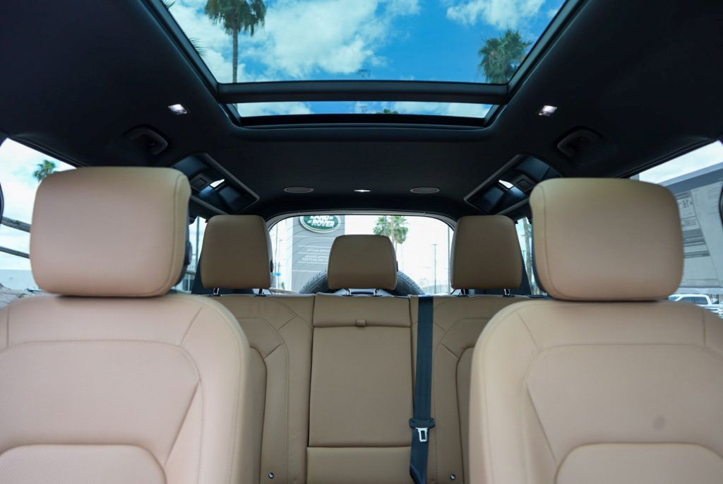 2026 Land Rover Defender 110 X-Dynamic SE Tucson AZ